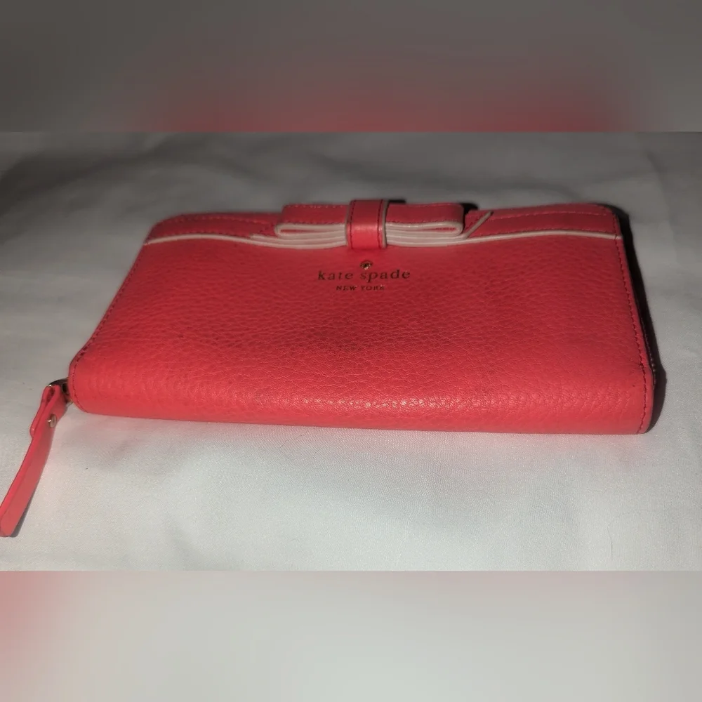 Kate Spade New York Cobble Hill Lacey Zip Around Bright Geranium Wallet